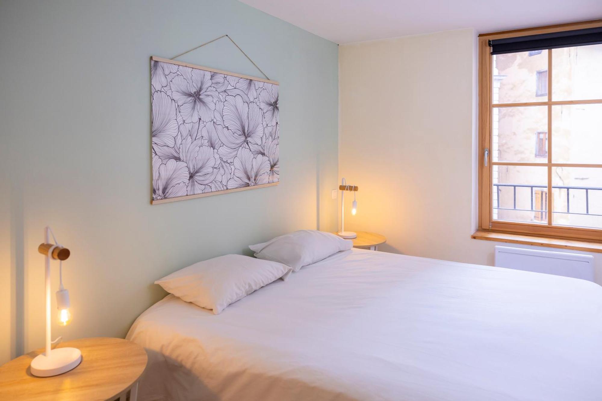 Apartamento T2 Au Coeur Du Centre Historique De Briancon #3 Exterior foto
